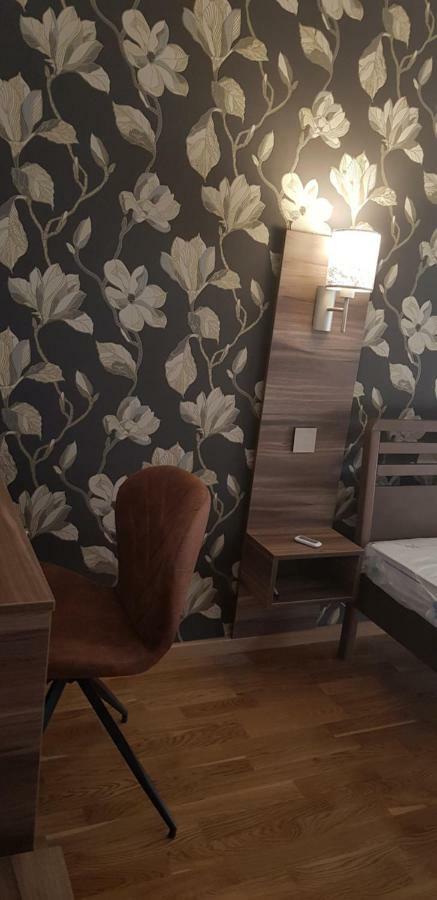 Uki-Modern Apartment With Parking Novi Sad Bagian luar foto