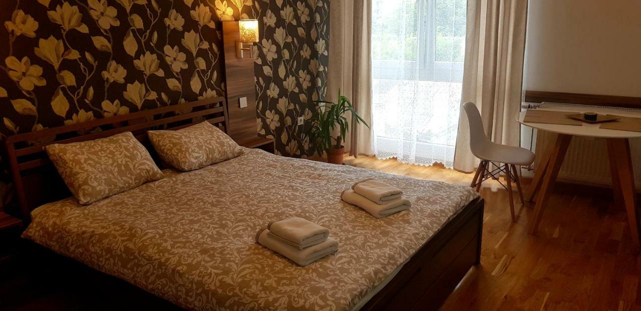 Uki-Modern Apartment With Parking Novi Sad Bagian luar foto